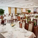 Garden Wellness és Konferencia 4* Szolnok