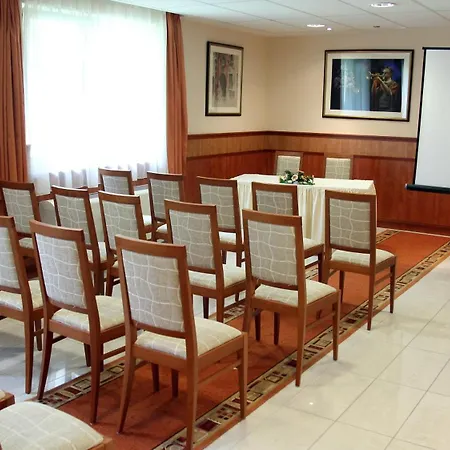 Hotel Garden Wellness és Konferencia Szolnok