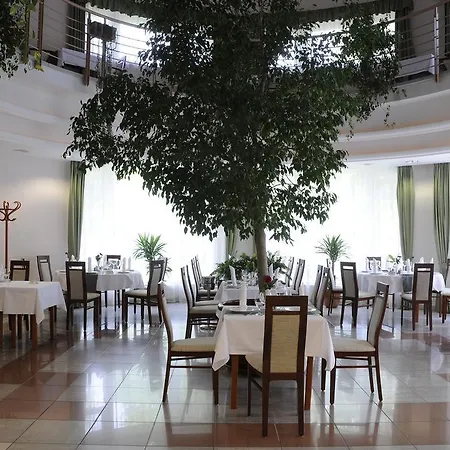 Garden Wellness és Konferencia 4* Szolnok